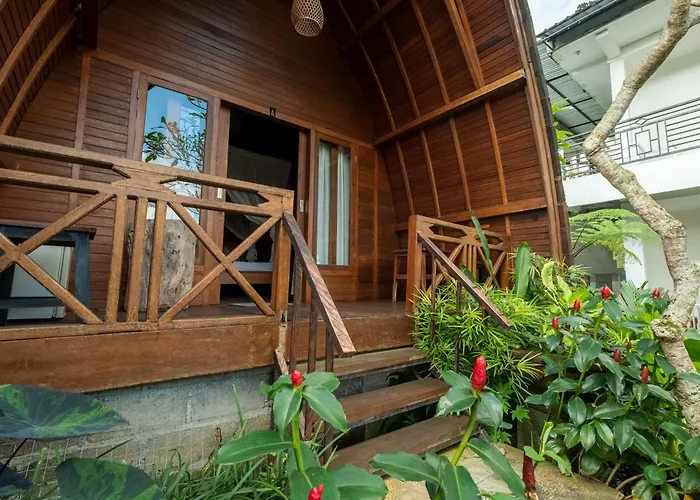ベッド・アンド・ブレックファスト Budha House
